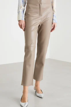 Pantalone crop in tessuto spalmato - Cammello