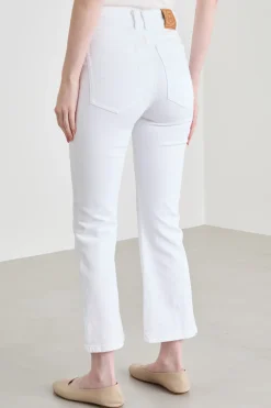 Pantalone dalla linea aderente - Bianco