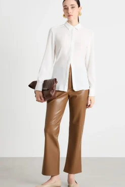 Pantalone slim in tessuto spalmato - Cammello