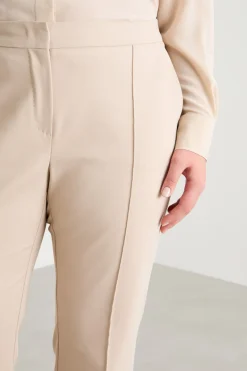 Pantalone stretch con nervatura - Beige