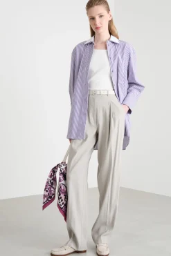 Pantaloni con pieghe frontali - Beige