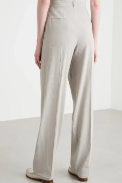Pantaloni con pieghe frontali - Beige