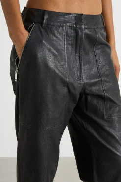 Pantaloni con tasche e impunture - Nero