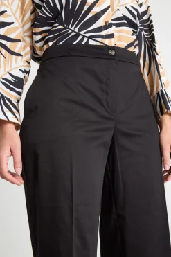 Pantaloni crop in raso stretch - Nero