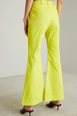 Pantaloni flare in gabardina - Giallo Acceso