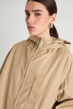 Parka in duchesse tecnico - Cammello