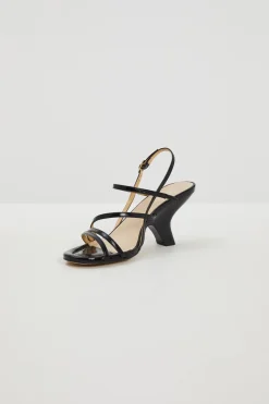 Sandali con tacco rientrante - Nero
