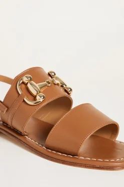 Sandalo basso in pelle - Marrone