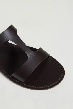 Sandalo flat in pelle con lacci - Marrone