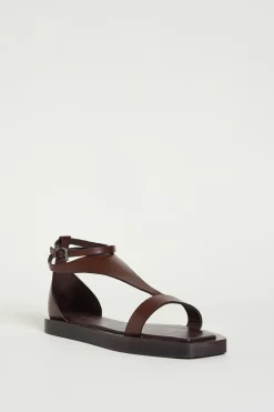 Sandalo flat in pelle - Marrone