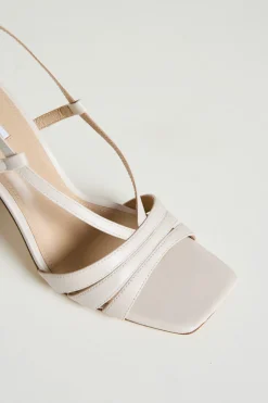 Sandalo in pelle con listini - Bianco