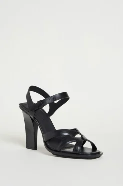Sandalo in pelle lucida - Nero