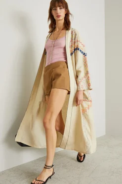 Shorts con maxi tasche - Cammello