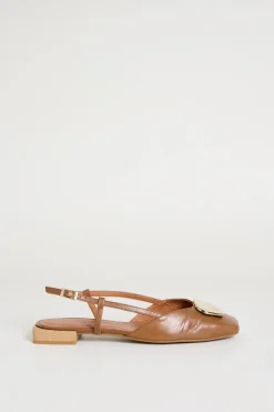 Slingback basse con gioiello - Marrone
