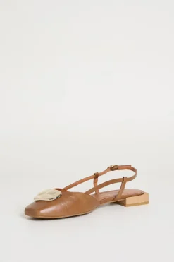 Slingback basse con gioiello - Marrone