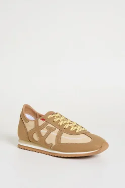 Sneakers in tessuto spalmato - Cammello