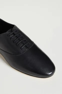 Stringate in pelle - Nero