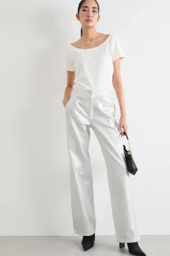 Top con maxi scollo - Bianco