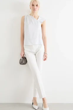 Top con scollo asimmetrico - Bianco