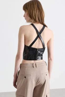 Top con spalline sottili incrociate - Nero