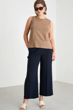 Top in maglia - Cammello