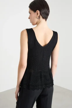 Top in maglia traforata - Nero
