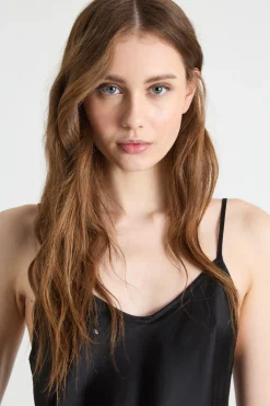 Top in raso ricamato - Nero