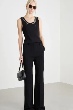 Top smanicato aderente - Nero