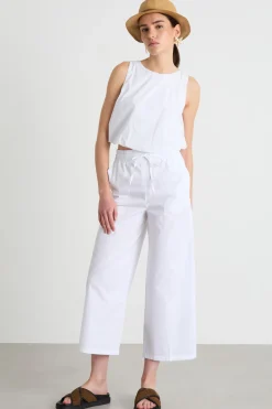 Top smanicato con fondo elastico - Bianco