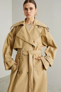 Trench over con cintura - Sabbia