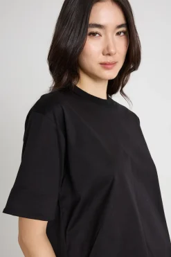 T-shirt ampia con piccoli spacchi laterali - Nero