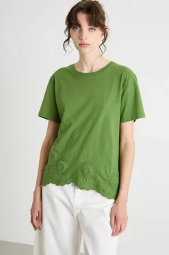 T-shirt con fondo smerlato - Verde