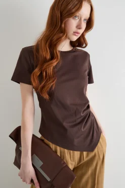 T-shirt con pieghe - Marrone