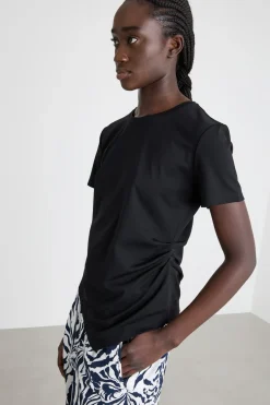 T-shirt con pieghe - Nero