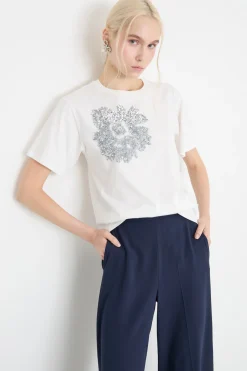 T-shirt con ricamo - Bianco Argento