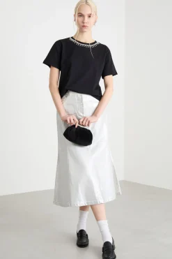 T-shirt con ricamo bijoux - Nero