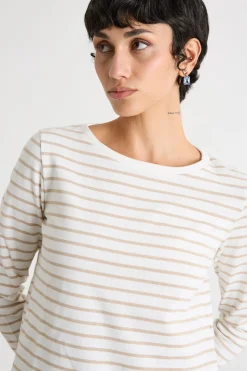 T-shirt con scollo a barchetta - Beige Bianco