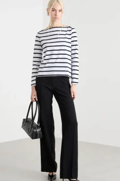 T-shirt con scollo a barchetta - Nero Bianco