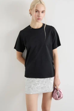 T-shirt girocollo con spacchetti - Nero