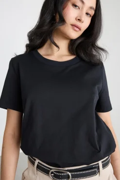 T-shirt in jersey con ricamo - Nero